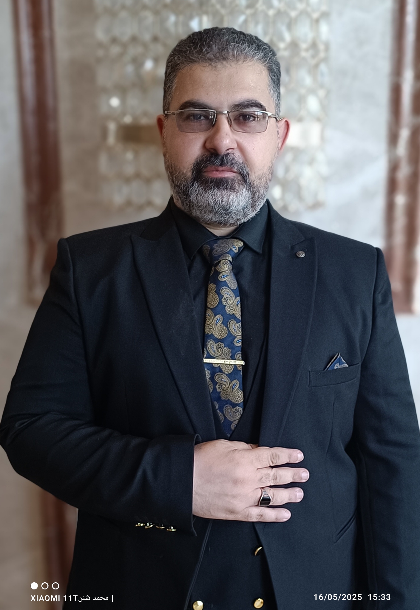 ���� ���